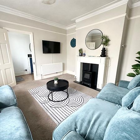 The Capstone Retreat - Beautiful Detached Family Home By Coastline Retreats, Arcade Machine, Parking, Bbq Bournemouth Exterior foto